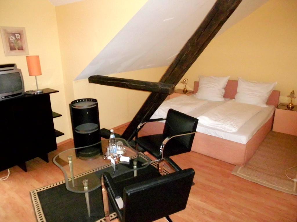 Hahne Hotel Und Appartements Laatzen Εξωτερικό φωτογραφία